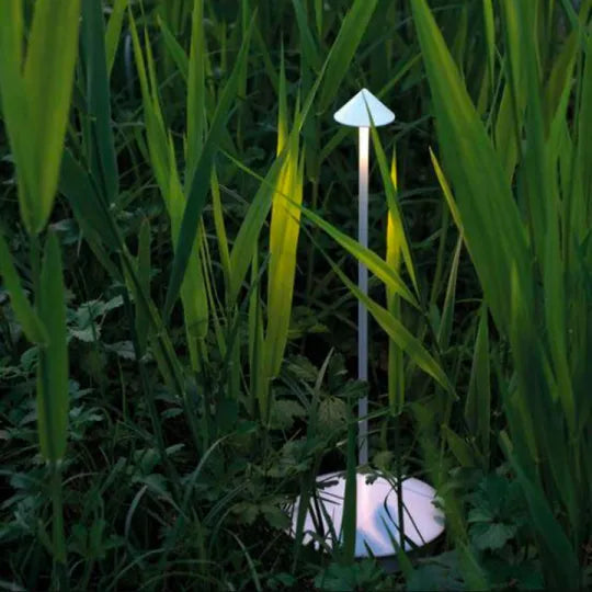 Nordic LED Lamp | Stijlvolle en Dimbare Verlichting voor Slaapkamers