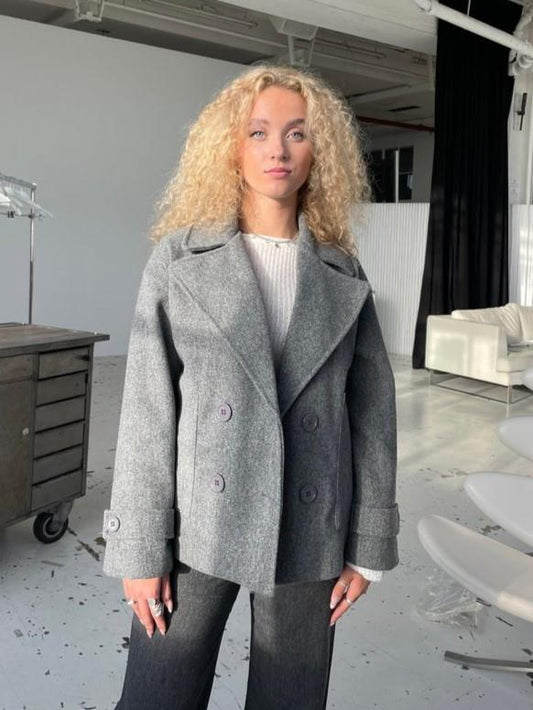 Elise | Elegante Getailleerde Dames Winterjas voor de Koude Dagen