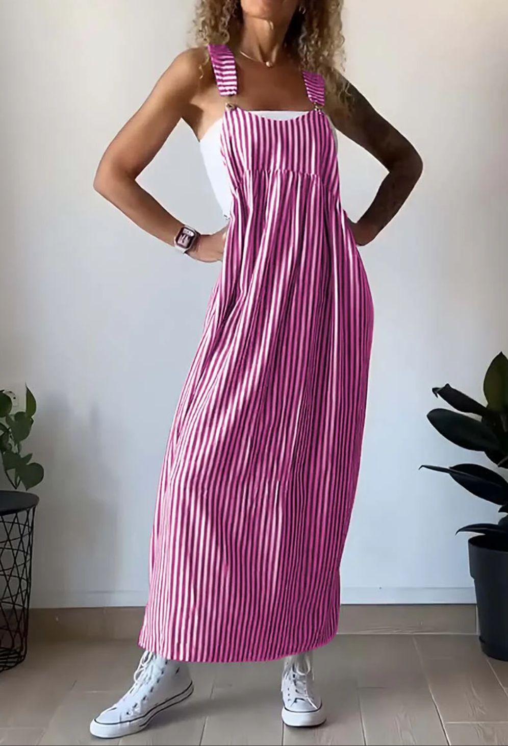 Luna | Elegante Zomerse Halterjurk met Strepen en Gesp