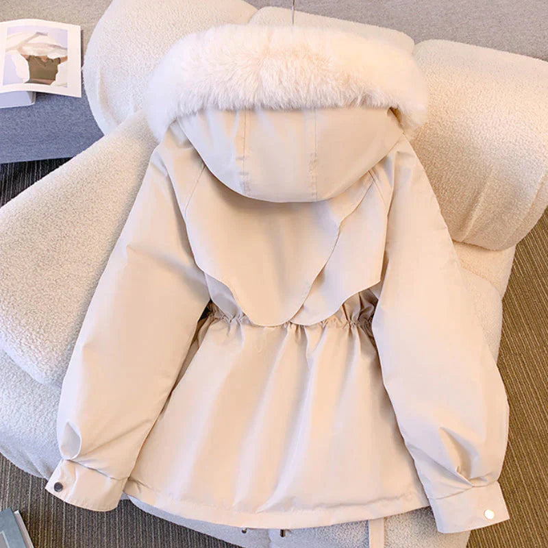 Alyssa | Modieuze Winterjas voor Dames met Stijl en Comfort